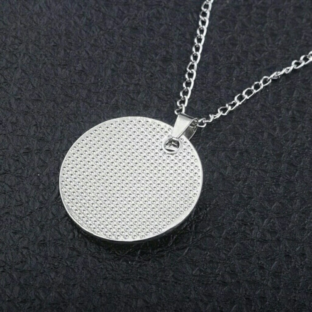 Wine Necklace - Picture 4 of 5